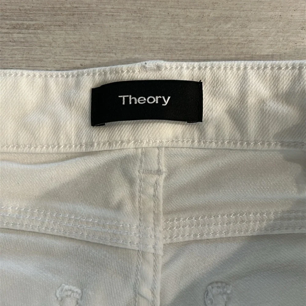 Theory white split